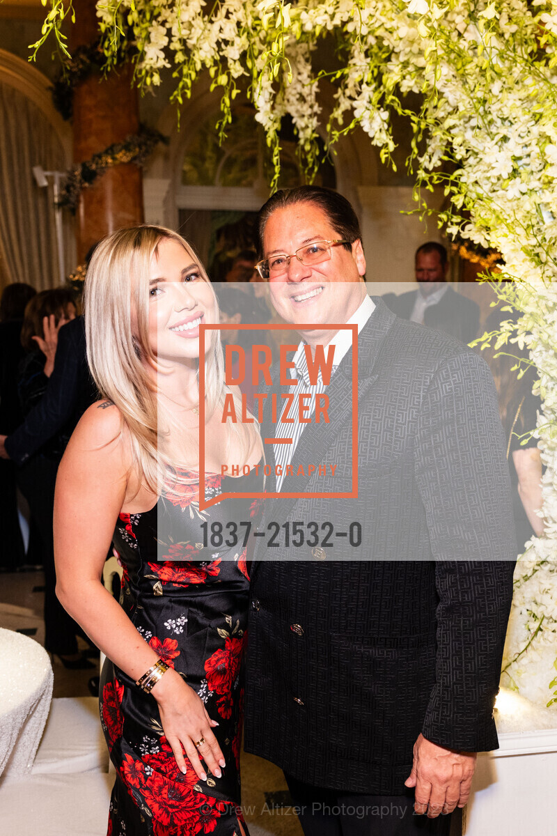 Elizabeth Mackler, Carl Katerndahl, Gordon Getty's 90th Birthday Party, Private Residence, December 16th, 2023, Photo #1837-21532-0 Elizabeth Mackler, Carl Katerndahl, Photo #1837-21532-0