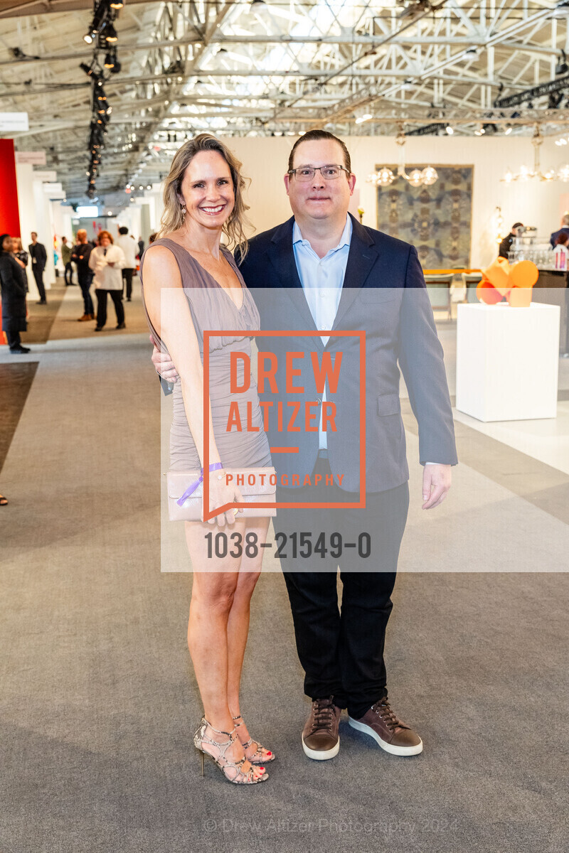 Jessica Moment, Charles McMann, FOG Design + Art Preview Gala, Fort Mason Center Festival Pavilion. SF, CA 94123 US, January 17th, 2024, Photo #1038-21549-0 Jessica Moment, Charles McMann, Photo #1038-21549-0