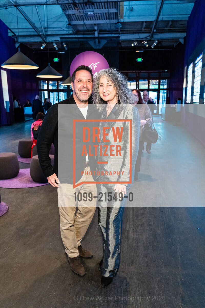 Neil Rubin, Amy Rabino, FOG Design + Art Preview Gala, Fort Mason Center Festival Pavilion. SF, CA 94123 US, January 17th, 2024, Photo #1099-21549-0 Neil Rubin, Amy Rabino, Photo #1099-21549-0