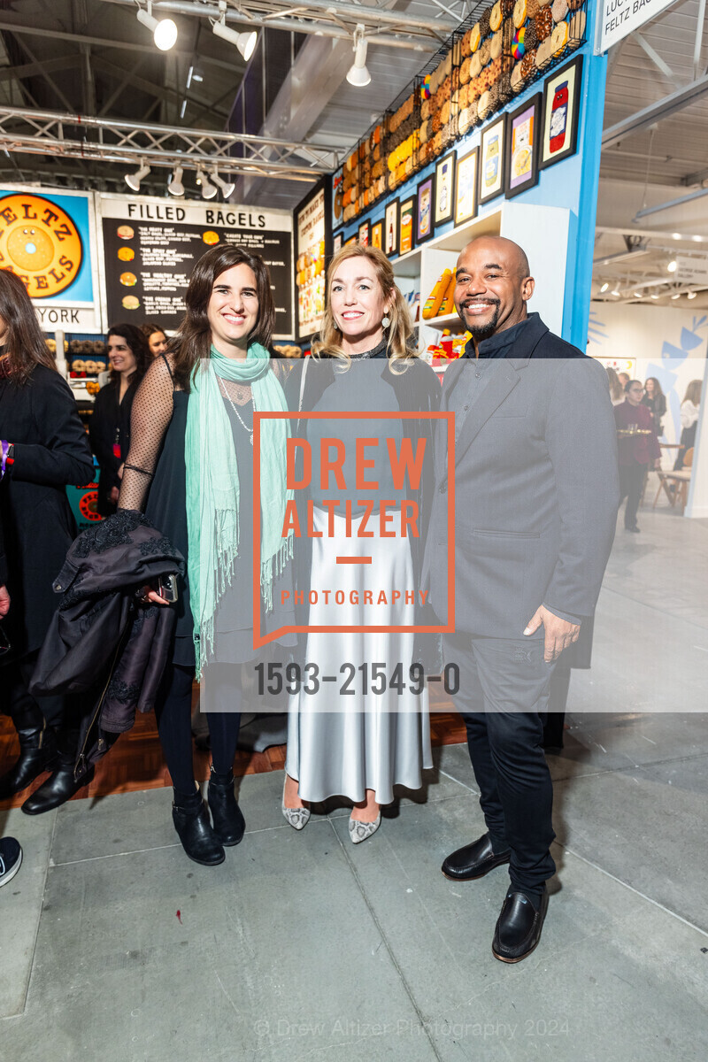 Jenna Nicholas, Joanna Drake, Darren Dodson, FOG Design + Art Preview Gala, Fort Mason Center Festival Pavilion. SF, CA 94123 US, January 17th, 2024, Photo #1593-21549-0 Jenna Nicholas, Joanna Drake, Darren Dodson, Photo #1593-21549-0