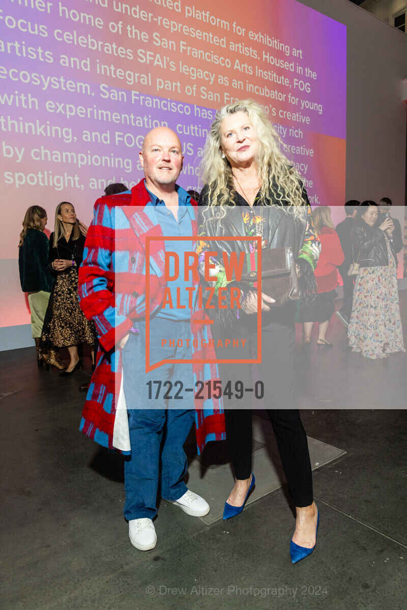 David Nash, Shirley Robinson, FOG Design + Art Preview Gala, Fort Mason Center Festival Pavilion. SF, CA 94123 US, January 17th, 2024, Photo #1722-21549-0 David Nash, Shirley Robinson, Photo #1722-21549-0