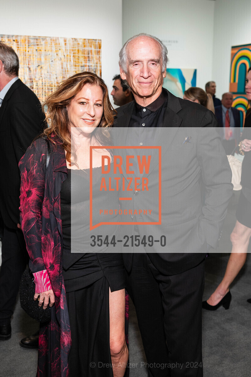 Victoria Loren Miller, Greg Sieck, FOG Design + Art Preview Gala, Fort Mason Center Festival Pavilion. SF, CA 94123 US, January 17th, 2024, Photo #3544-21549-0 Victoria Loren Miller, Greg Sieck, Photo #3544-21549-0
