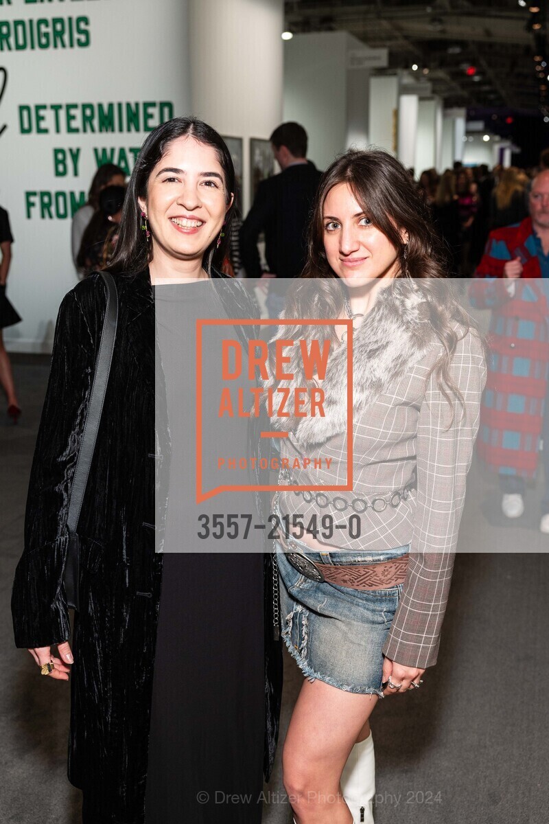 Naz Cuguoglu, Ana Saygi, FOG Design + Art Preview Gala, Fort Mason Center Festival Pavilion. SF, CA 94123 US, January 17th, 2024, Photo #3557-21549-0 Naz Cuguoglu, Ana Saygi, Photo #3557-21549-0