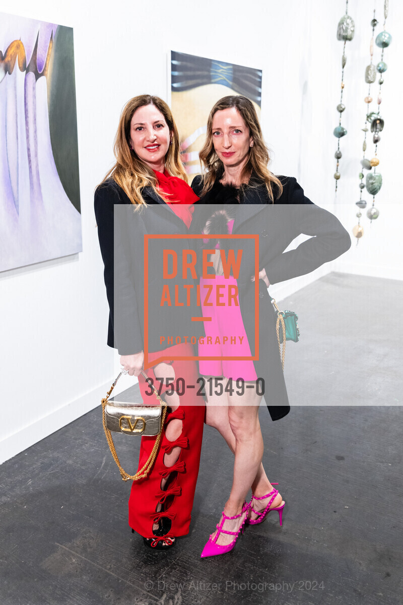 Tracy Evans, Lisa Winston, FOG Design + Art Preview Gala, Fort Mason Center Festival Pavilion. SF, CA 94123 US, January 17th, 2024, Photo #3750-21549-0 Tracy Evans, Lisa Winston, Photo #3750-21549-0
