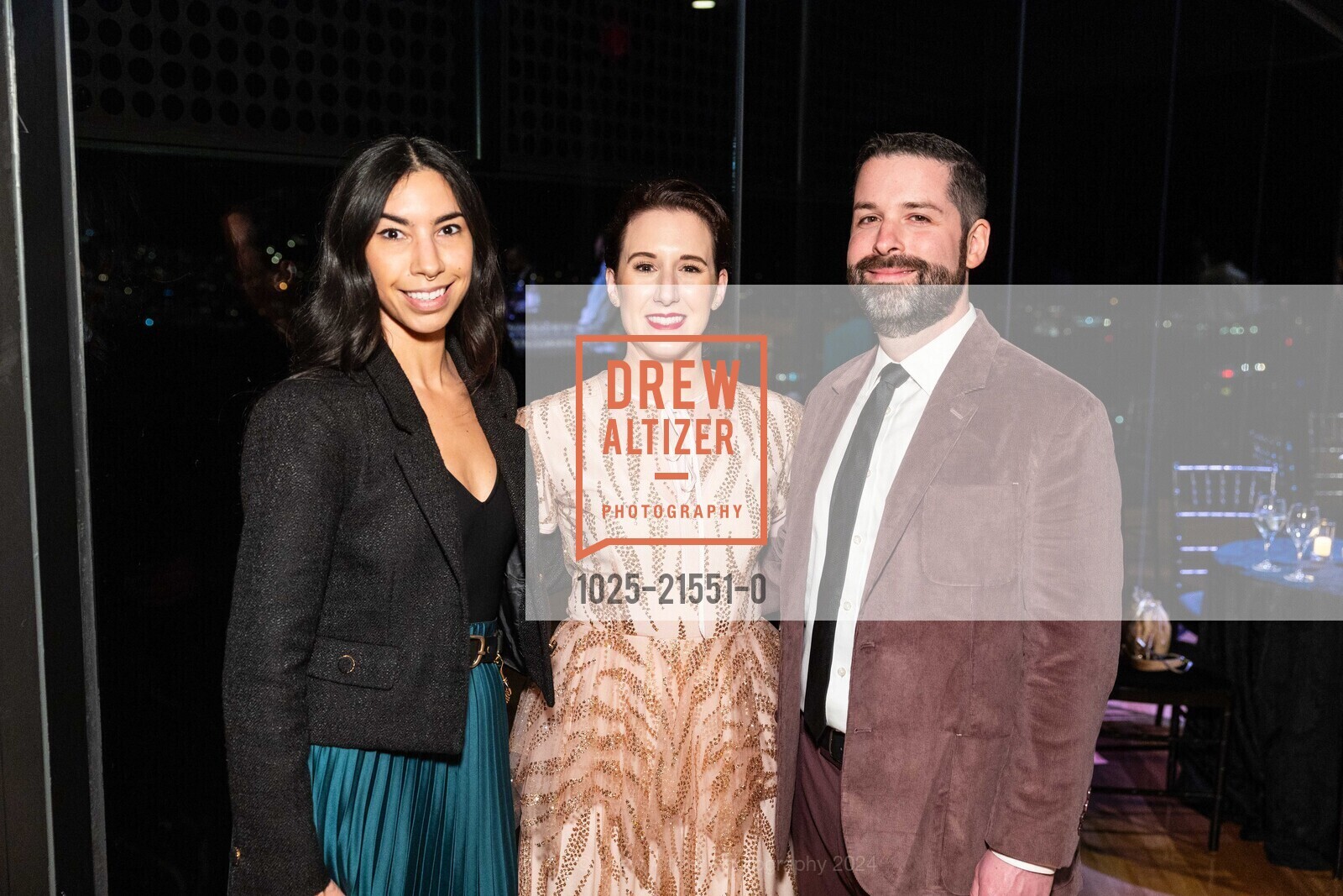 Sarah Armstrong, Laura Camerlengo, Kevin Clerkin, FAMSF FASHIONING SAN FRANCISCO Opening 2024, de Young Museum. 50 Hagiwara Tea Garden Dr, SF, CA 94118 US, January 18th, 2024, Photo #1025-21551-0 Sarah Armstrong, Laura Camerlengo, Kevin Clerkin, Photo #1025-21551-0