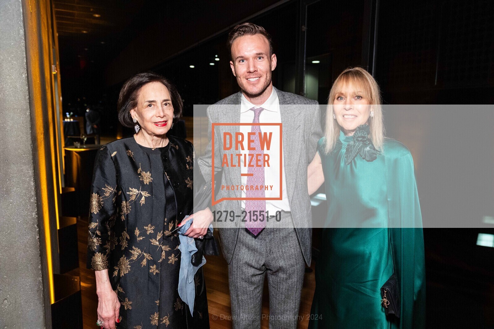 Ruth Quigley, Michael Suppes, Christine Suppes, FAMSF FASHIONING SAN FRANCISCO Opening 2024, de Young Museum. 50 Hagiwara Tea Garden Dr, SF, CA 94118 US, January 18th, 2024, Photo #1279-21551-0 Ruth Quigley, Michael Suppes, Christine Suppes, Photo #1279-21551-0