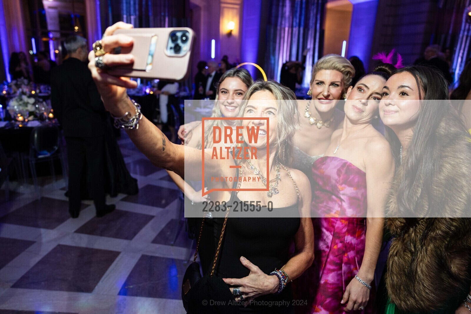 Karen Caldwell, Esther O'Leary, Sadie O'Leary, Photo #2283-21555-0