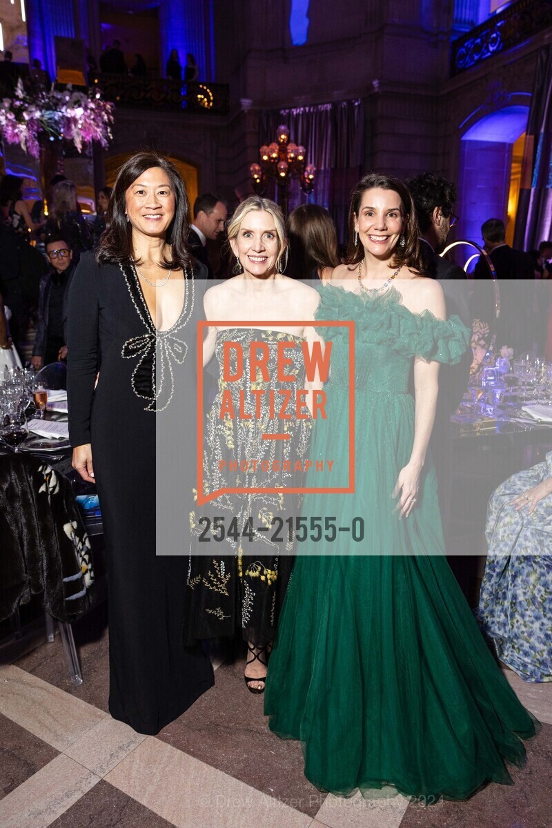 Christine Leong Connors, Jennifer Walske, Kelsey Lamond, San Francisco Ballet Gala Opening Celebration 2024, San Francisco City Hall. 1 Dr Carlton B Goodlett Pl, SF, CA 94102 US, January 24th, 2024, Photo #2544-21555-0 Christine Leong Connors, Jennifer Walske, Kelsey Lamond, Photo #2544-21555-0