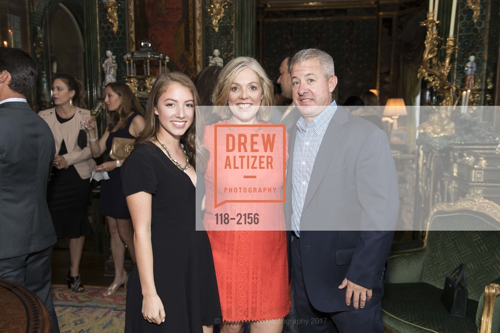 Peyton Vernon, Corinne Vernon, Alan Vernon, Ann and Gordon Getty Host the Playgroup 3rd Annual Benefit, Private Residence, May 4th, 2017, Photo #118-2156 Peyton Vernon, Corinne Vernon, Alan Vernon, Photo #118-2156