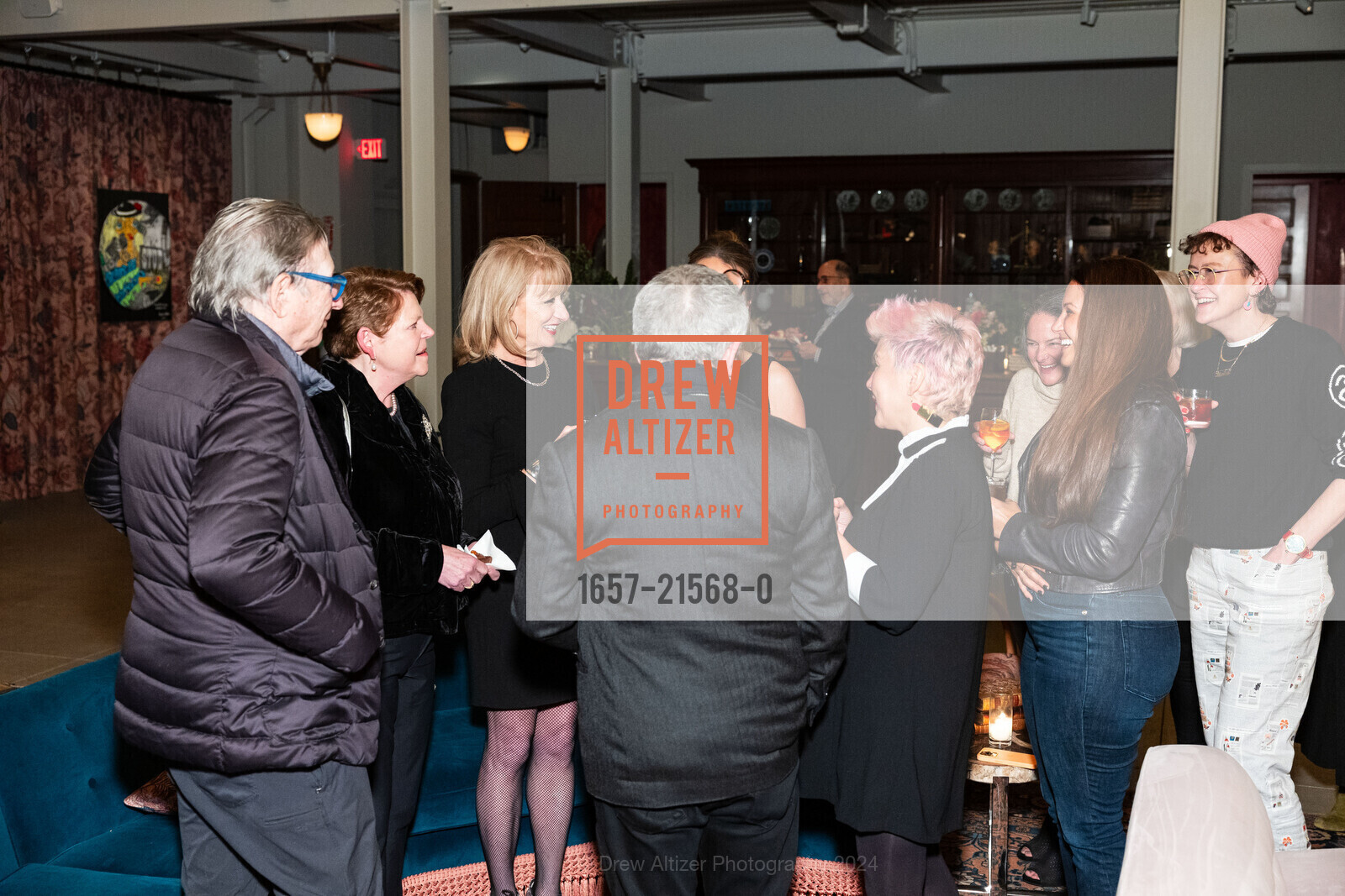 Michael Tilson Thomas, Lana Costantini, Pattie Lawton, Angelica Boivin, Vivian Leon, Kimbria Ralls, Photo #1657-21568-0