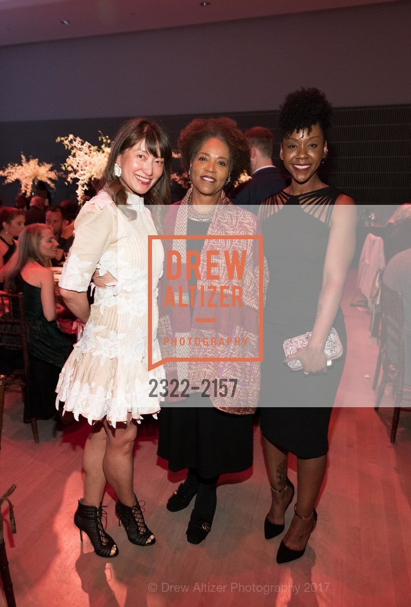 Angela Shiu-Lewis, Elise Traynum, Tiffany Traynum, Alonzo King Lines Ballet 2017 Spring Gala, Yerba Buena Center for the Arts Theater & Forum. 701 Mission Street, May 6th, 2017, Photo #2322-2157 Angela Shiu-Lewis, Elise Traynum, Tiffany Traynum, Photo #2322-2157