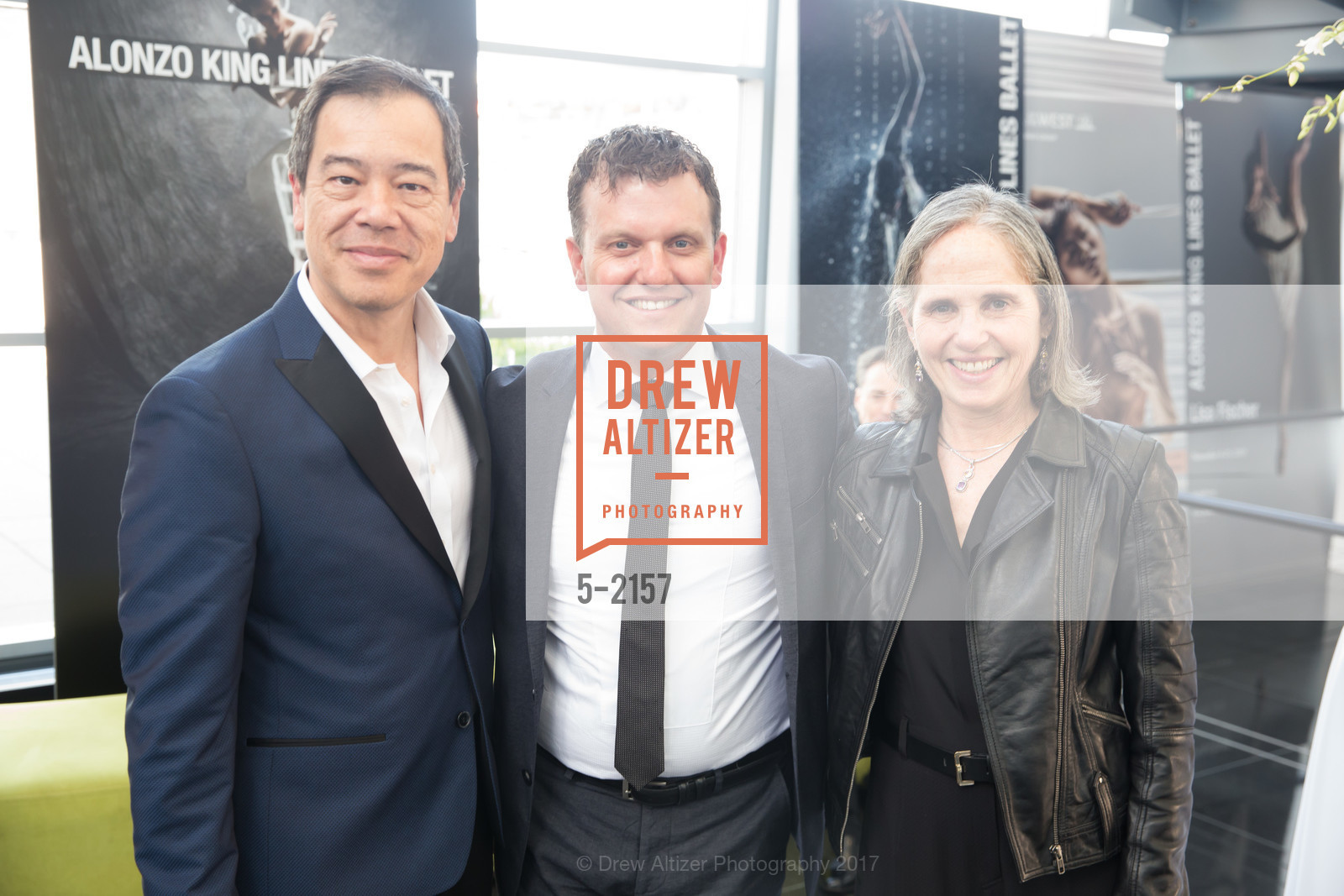 Bill Lee, Karim Baer, Amy Resner, Alonzo King Lines Ballet 2017 Spring Gala, Yerba Buena Center for the Arts Theater & Forum. 701 Mission Street, May 6th, 2017, Photo #5-2157 Bill Lee, Karim Baer, Amy Resner, Photo #5-2157