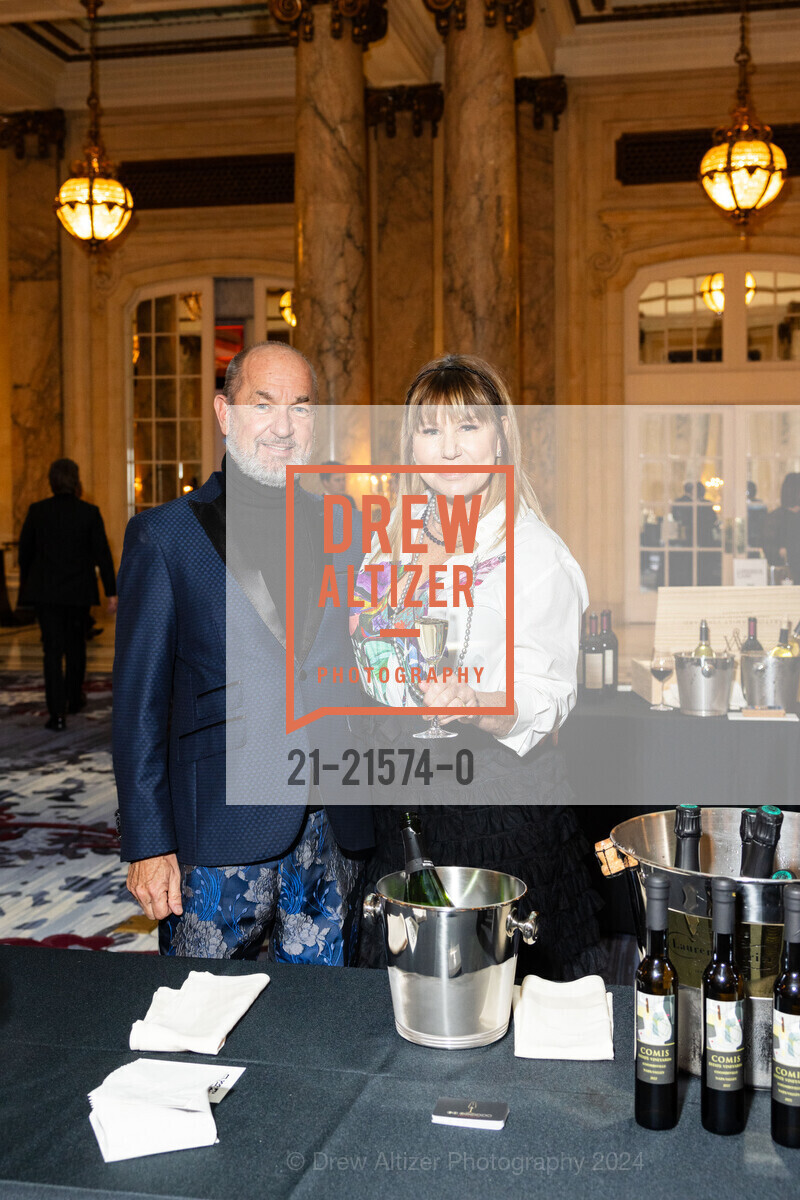 Bruce Keiser, Erin Riley, Photo #21-21574-0