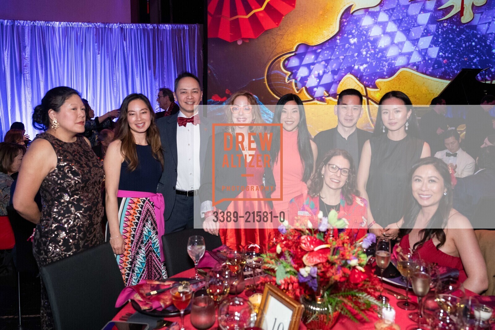Jan Chong, Jamie Chen, Steve Chen, Stephanie Block, Lynn Chiu-Collins, Albert Chen, Jennifer Chang, Lydia So, Photo #3389-21581-0