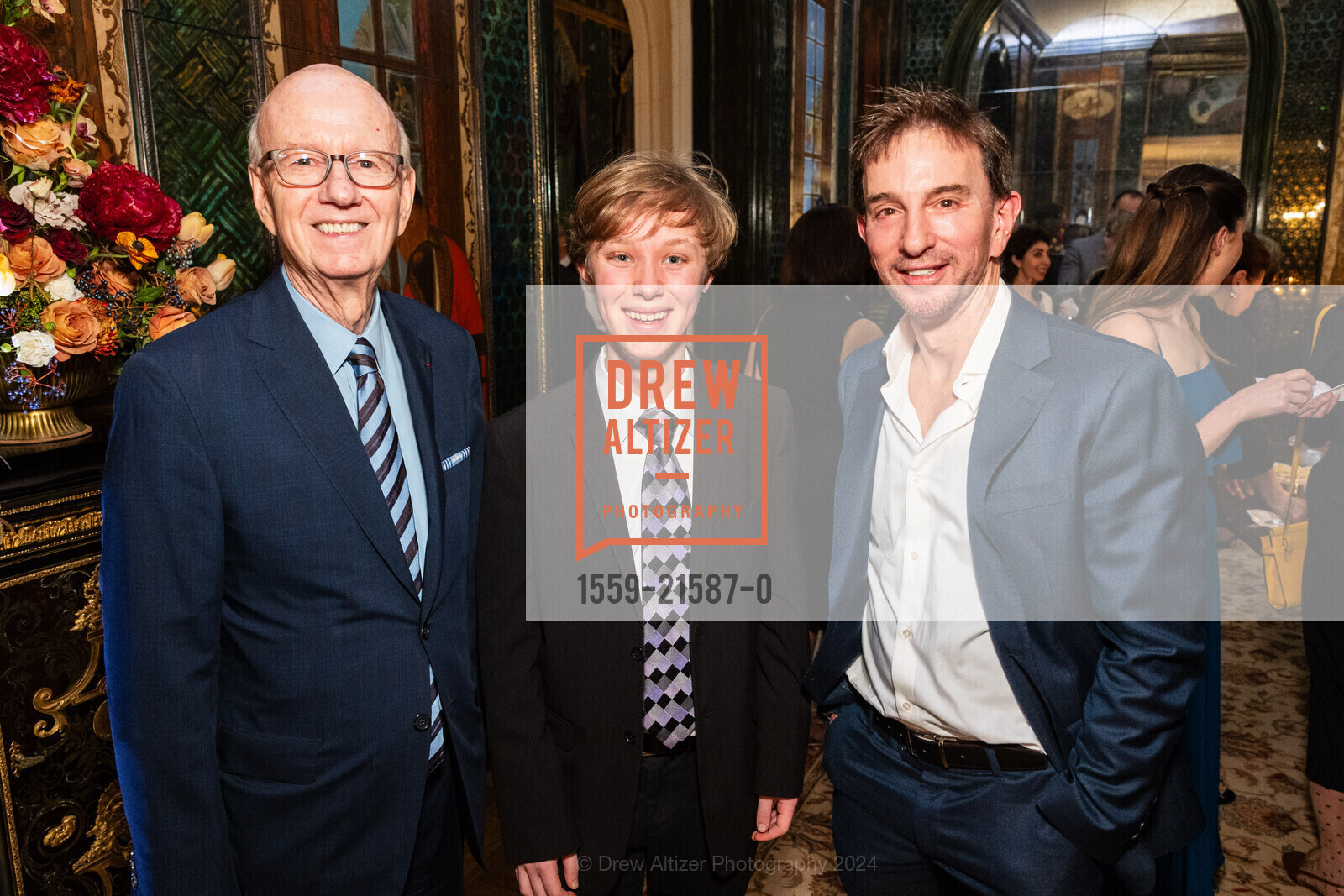 Tom Horn, Curtis Resnick, Brett Waxdeck, San Francisco Opera Guild Donor Appreciation Reception and Recital, Getty Residence. 2880 Broadway, SF, CA 94123 US, February 22nd, 2024, Photo #1559-21587-0 Tom Horn, Curtis Resnick, Brett Waxdeck, Photo #1559-21587-0