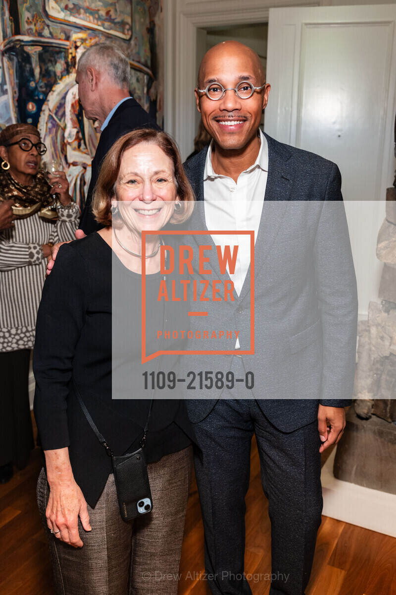 Abby Schnair, David Howse, California College of the Art's 2024 Gala Pre-Party, Private Residence, Photo #1109-21589-0 Abby Schnair, David Howse, Photo #1109-21589-0