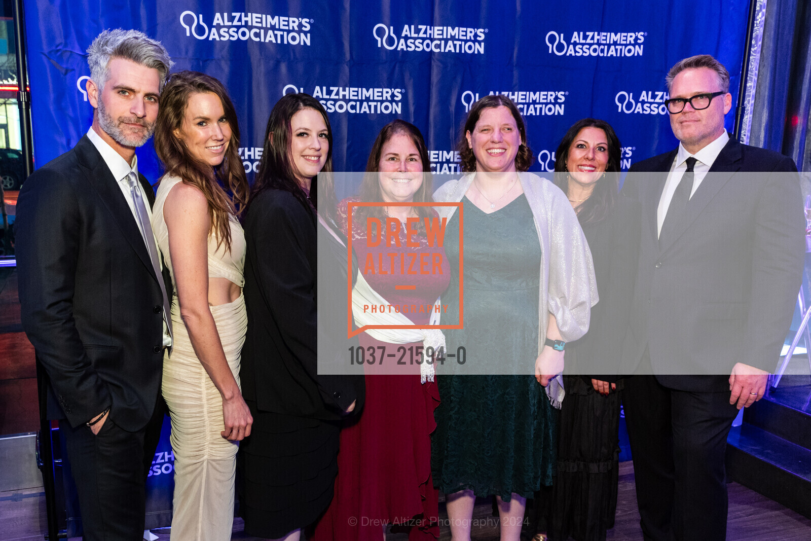 Alan Powell, Bryce Powell, Brandi Hagedorn, Vicky Patel, Traci Hagedorn, Liz Yuja, Steve Barnett, The Alzheimer's Association Presents A Bright Night Gala, The GlassHouse SJ. 84 W Santa Clara St, San Jose, CA 95113 US, March 2nd, 2024, Photo #1037-21594-0 Alan Powell, Bryce Powell, Brandi Hagedorn, Vicky Patel, Traci Hagedorn, Liz Yuja, Steve Barnett, Photo #1037-21594-0