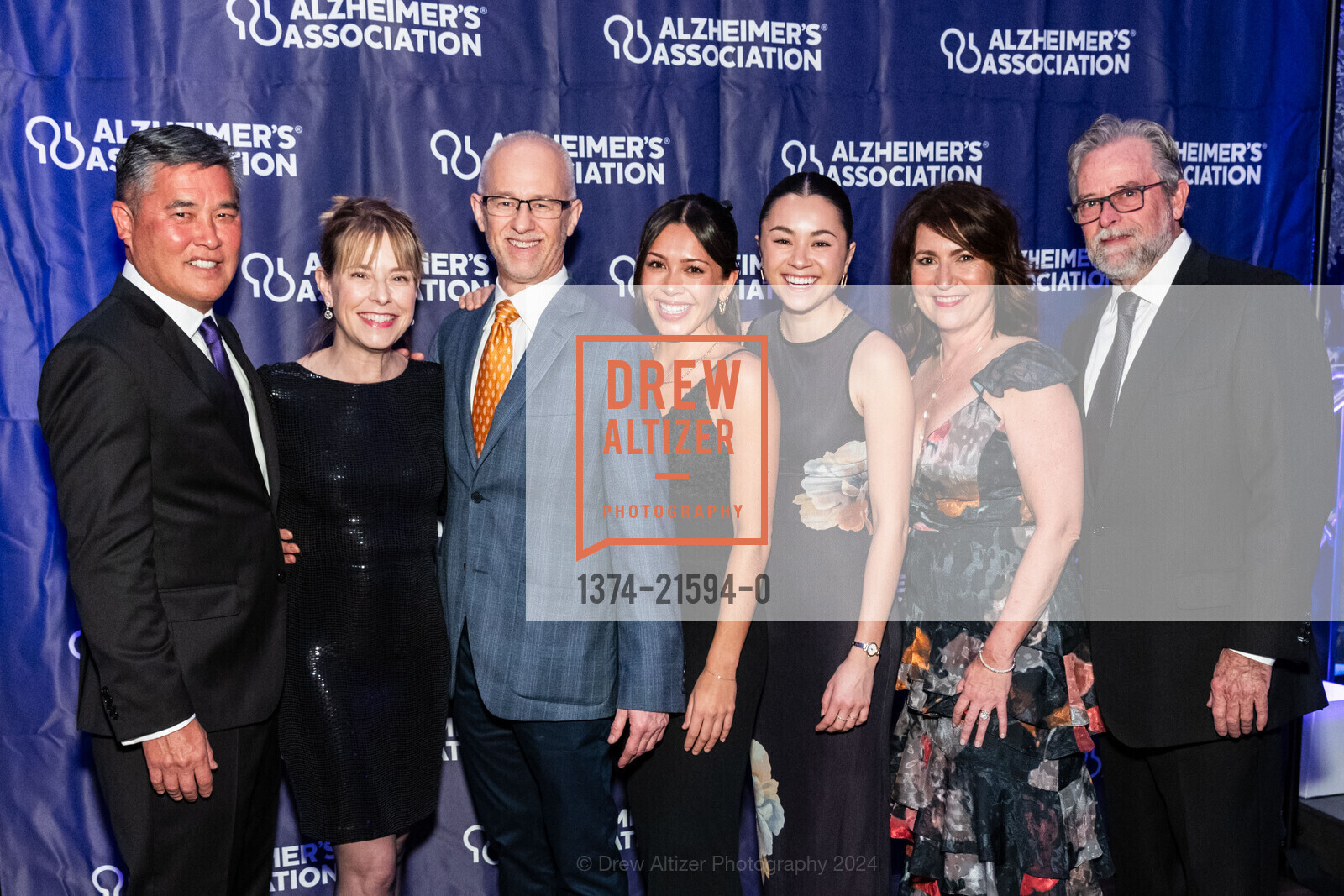 Doug Inamine, Kristin Hansen, Patrick Hansen, Annalise Inamine, Gabrielle Inamine, Julie Raney, Glenn Peterson, The Alzheimer's Association Presents A Bright Night Gala, The GlassHouse SJ. 84 W Santa Clara St, San Jose, CA 95113 US, March 2nd, 2024, Photo #1374-21594-0 Doug Inamine, Kristin Hansen, Patrick Hansen, Annalise Inamine, Gabrielle Inamine, Julie Raney, Glenn Peterson, Photo #1374-21594-0