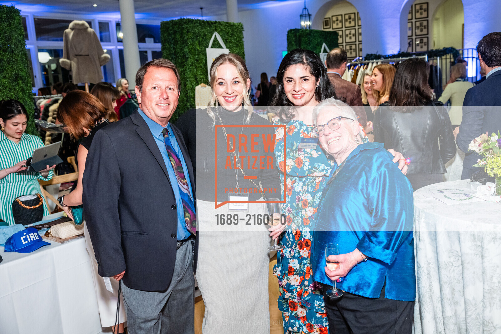 Mark McLaughlin, Alyssa Kianidehkian, America Grajeda, Annie Winters, Preview Gala for Edgewood Fair 2024, The Olympic Club. 599 CA-35, SF, CA 94132 US, March 7th, 2024, Photo #1689-21601-0 Mark McLaughlin, Alyssa Kianidehkian, America Grajeda, Annie Winters, Photo #1689-21601-0