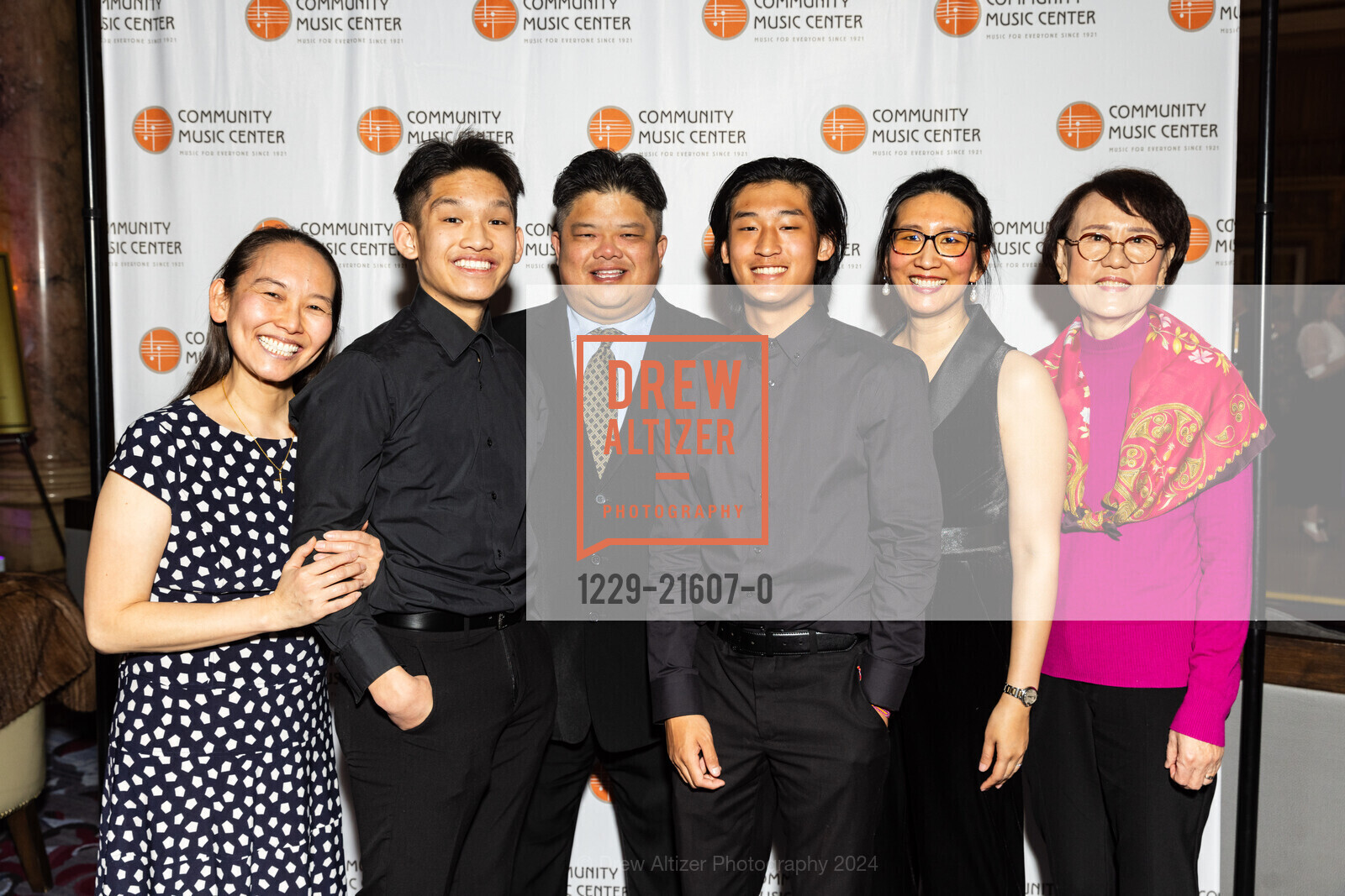 Karen Chan, Timothy Chan, Danny Chan, Ethan Lee, Leslie Hsing, Sung Lee, Community Music Center's 2024 Spring Gala, Palace Hotel, a Luxury Collection Hotel, San Francisco. 2 New Montgomery St, SF, CA 94105 US, March 8th, 2024, Photo #1229-21607-0 Karen Chan, Timothy Chan, Danny Chan, Ethan Lee, Leslie Hsing, Sung Lee, Photo #1229-21607-0