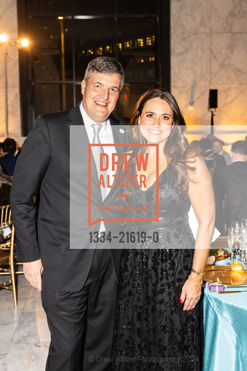 Nicola Volpi, Claudia Volpi, La Scuola International School's LA DOLCE VITA GALA 2024, Ingrid Coolins. One Sansome St, SF, CA 94104 US, March 16th, 2024, Photo #1334-21619-0 Nicola Volpi, Claudia Volpi, Photo #1334-21619-0