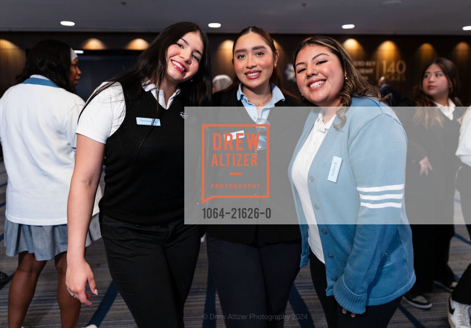 Simone Quintero, Andrea Veloso, Ashley Rostran, ICA Cristo Rey Academy 14th Annual Business Lunch, Hyatt Regency San Francisco. 5 Embarcadero Ctr, SF, CA 94111 US, March 21st, 2024, Photo #1064-21626-0 Simone Quintero, Andrea Veloso, Ashley Rostran, Photo #1064-21626-0