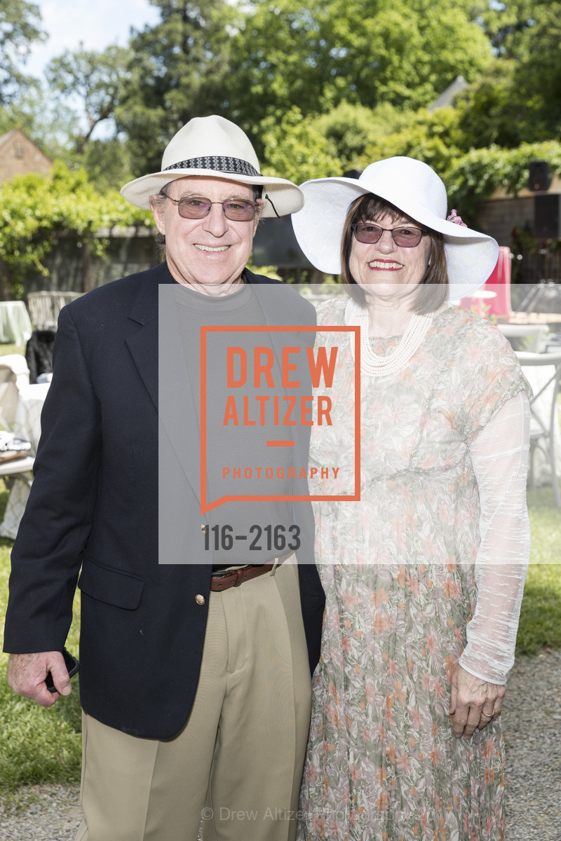 Wayne Mascombe, Lilly Stamets, Ambassadors for UCSF Benioff Children's Hospital San Francisco Derby Party, Private Residence, May 6th, 2017, Photo #116-2163 Wayne Mascombe, Lilly Stamets, Photo #116-2163