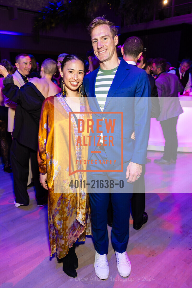 Miche Wong, Michael Silk, Photo #4011-21638-0