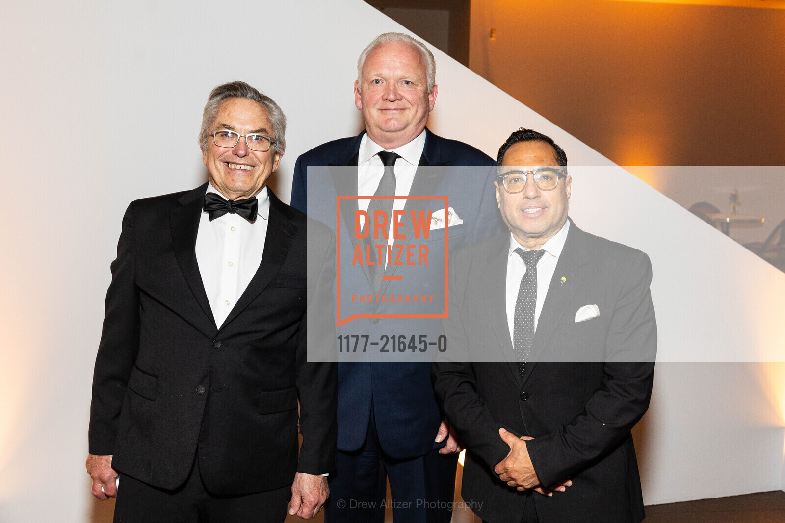 Zack Porter, Lucas Shoemaker, Rene Martinez, Annual Gala 2024 with The deYoung and the Fine Arts Museums of San Francisco, de Young Museum. 50 Hagiwara Tea Garden Dr, SF, CA 94118 US, Photo #1177-21645-0 Zack Porter, Lucas Shoemaker, Rene Martinez, Photo #1177-21645-0
