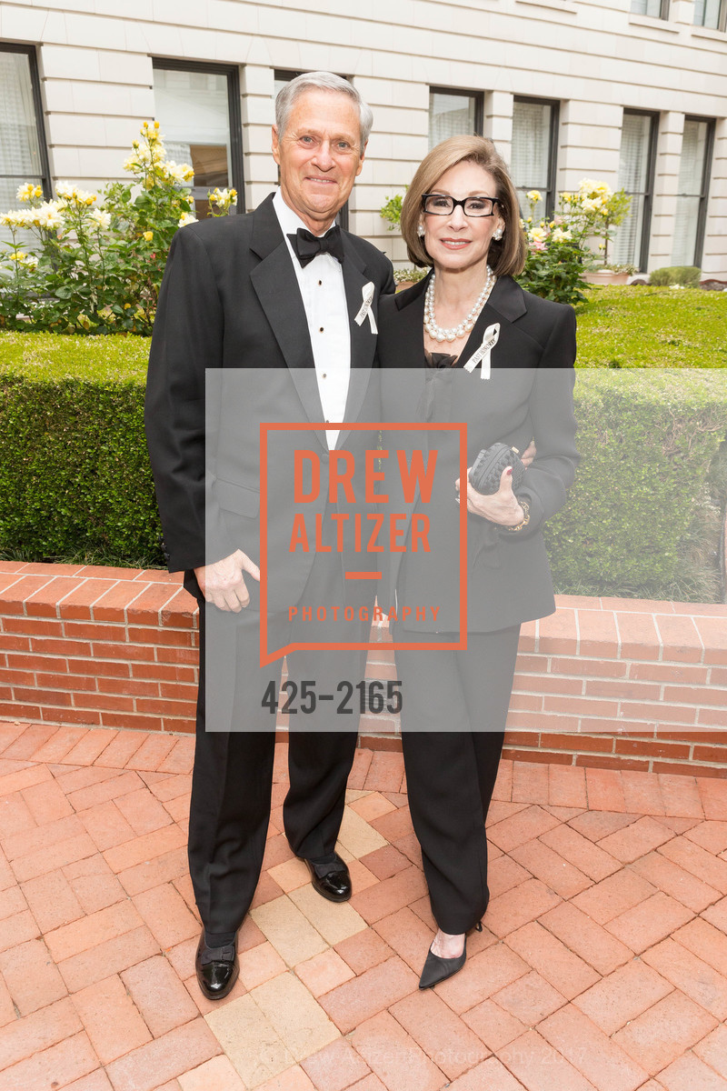 Jonathan Bloom, Susan Bloom, JDRF Hope Gala 2017, The Ritz-Calrton. 600 Stockton St, San Francisco, CA 94108, May 6th, 2017, Photo #425-2165 Jonathan Bloom, Susan Bloom, Photo #425-2165