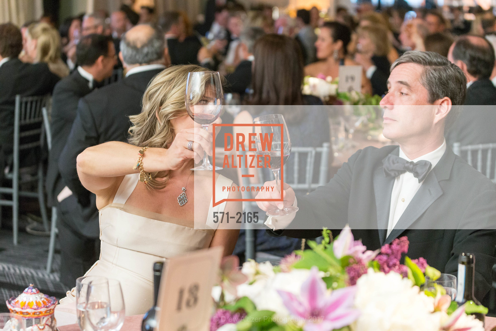 Atmosphere, JDRF Hope Gala 2017, The Ritz-Calrton. 600 Stockton St, San Francisco, CA 94108, May 6th, 2017, Photo #571-2165 Atmosphere, Photo #571-2165