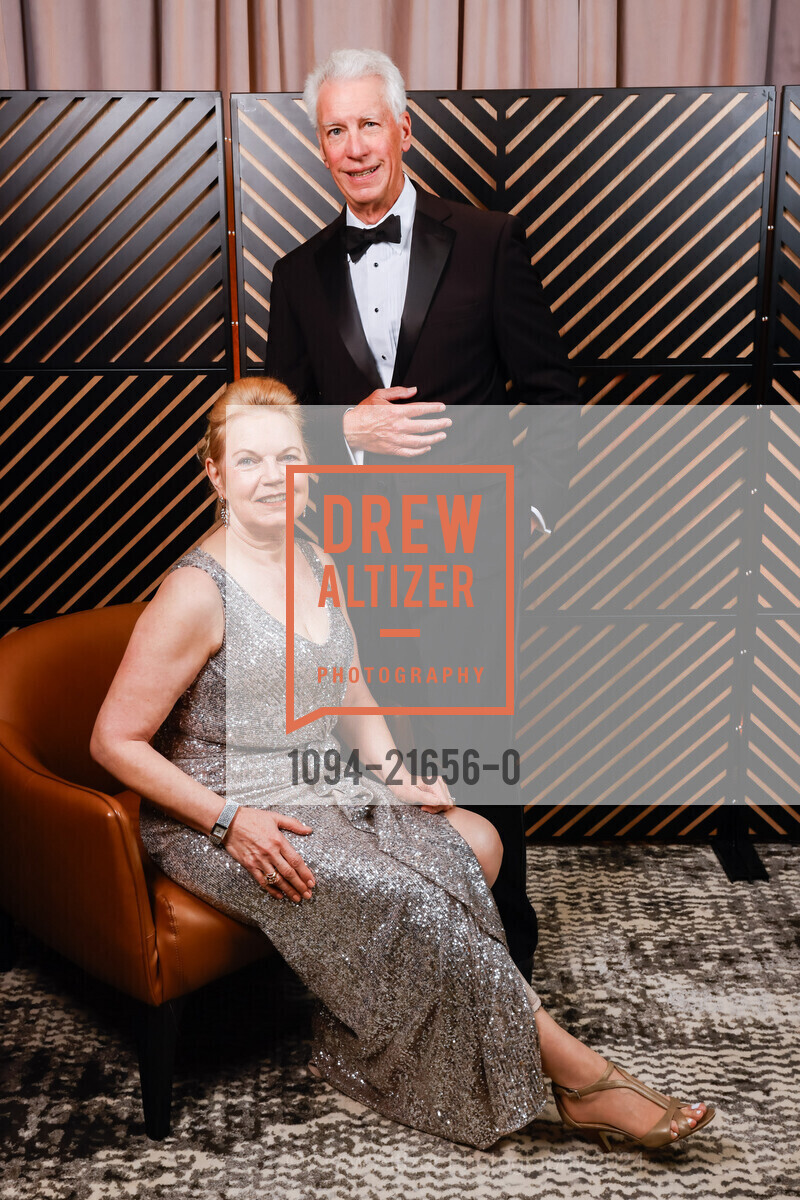 Christina Miller, Kirk Miller, SYMPHONY SUPPER CLUB benefitting the California Symphony, Claremont Club & Spa - A Fairmont Hotel. 41 Tunnel Rd, Berkeley, CA 94705 US, April 13th, 2024, Photo #1094-21656-0 Christina Miller, Kirk Miller, Photo #1094-21656-0