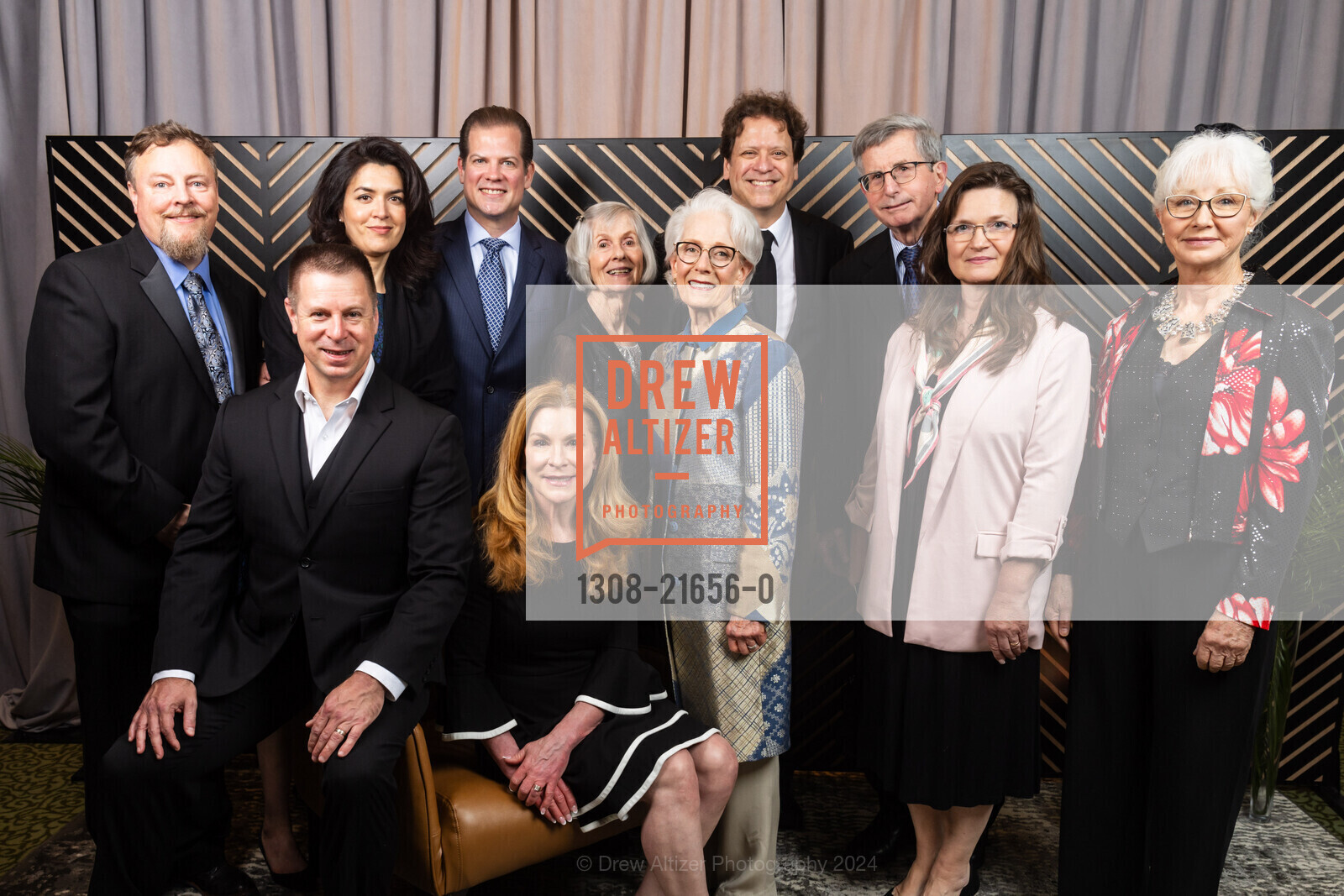 Troy Fedderson, Alicia Cragholm, Kevin Cragholm, Caryn David, Agatha Sue Lee, Sharon Simpson, Donato Cabrera, Cal Lee, Denisa Fedderson, Grace Rocjter, Photo #1308-21656-0