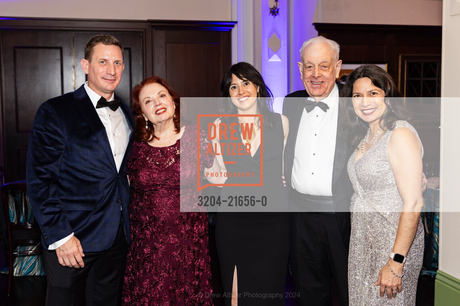 Mike Elmore, Barbara Hodgkinson, Lisa Dell, Bill Armstrong, Sunshine Deffner, SYMPHONY SUPPER CLUB benefitting the California Symphony, Claremont Club & Spa - A Fairmont Hotel. 41 Tunnel Rd, Berkeley, CA 94705 US, April 13th, 2024, Photo #3204-21656-0 Mike Elmore, Barbara Hodgkinson, Lisa Dell, Bill Armstrong, Sunshine Deffner, Photo #3204-21656-0