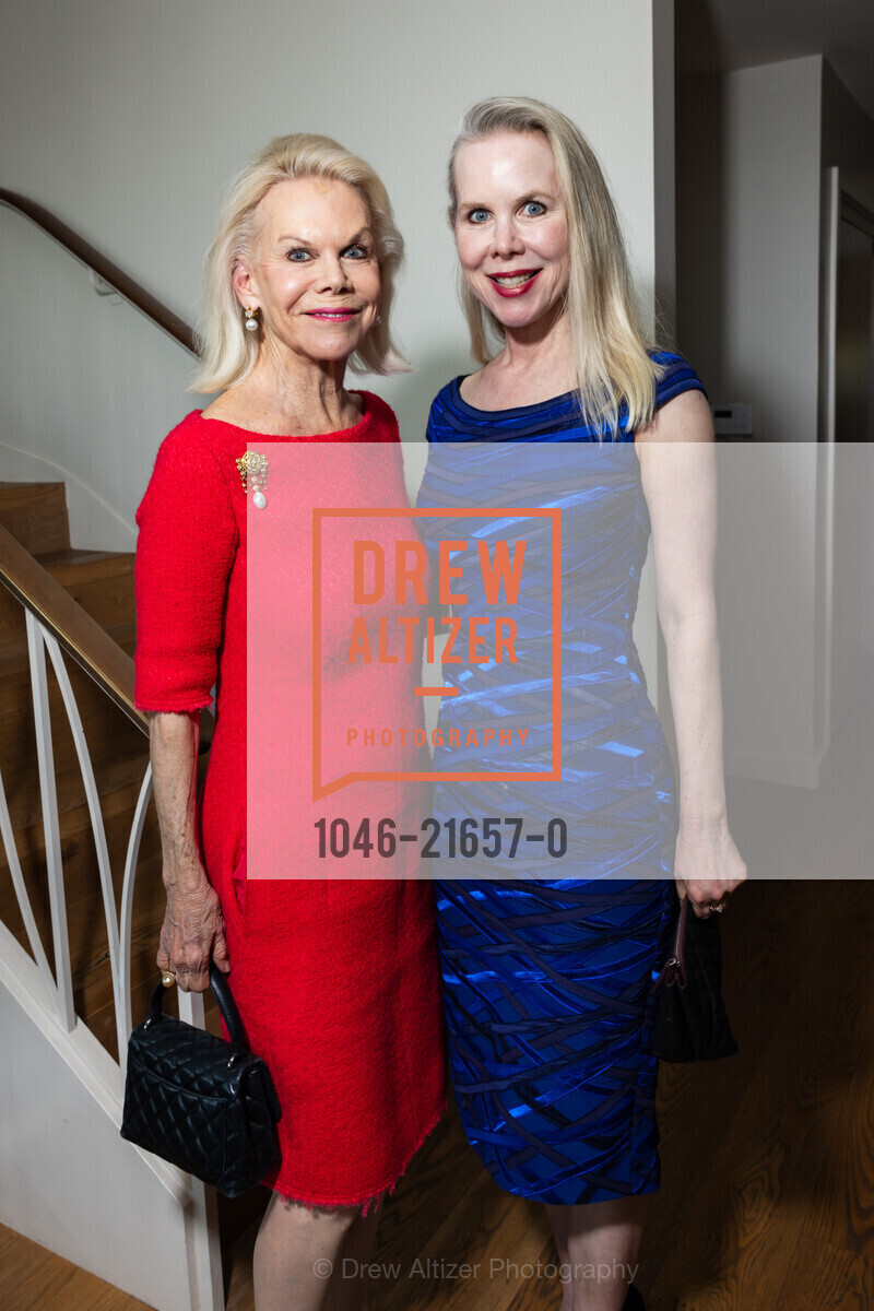 Sandra Farris, Shannon Cronan, Photo #1046-21657-0