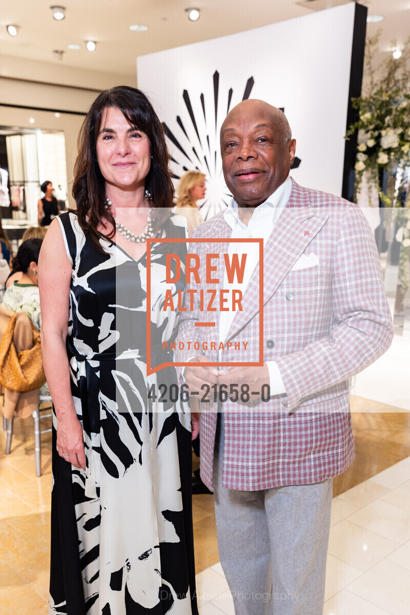Lauren O'Sullivan, Willie Brown, Neiman Marcus San Francisco and San Francisco Opera Guild presents Michael Kors, Neiman Marcus San Francisco, Photo #4206-21658-0 Lauren O'Sullivan, Willie Brown, Photo #4206-21658-0
