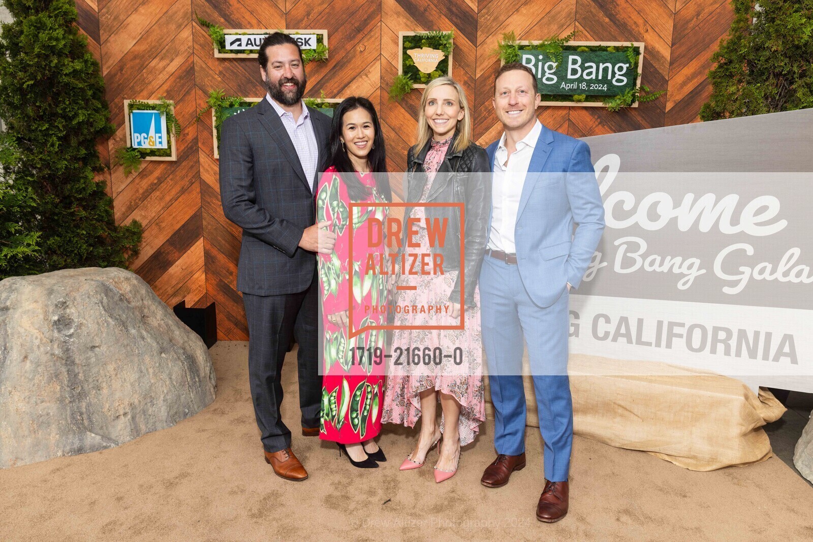 Wally Hays, Allie Chin Hays, Vanessa Kitchen, Aaron Sagin, California Academy of Science's BIG BANG GALA 2024, California Academy of Sciences. 55 Music Concourse Dr, SF, CA 94118 US, April 18th, 2024, Photo #1719-21660-0 Wally Hays, Allie Chin Hays, Vanessa Kitchen, Aaron Sagin, Photo #1719-21660-0