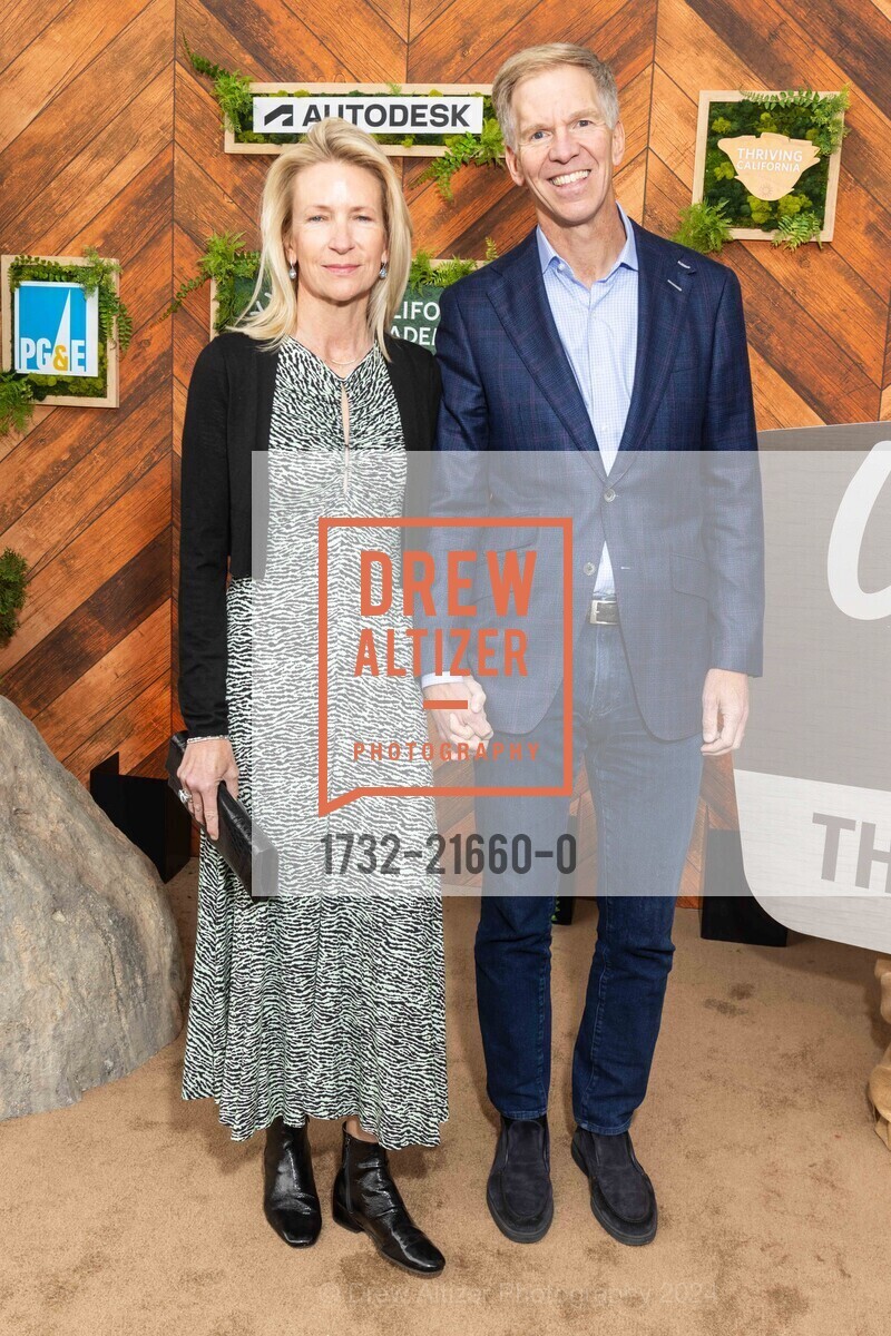 Amy Metzler Ritter, Gordon Ritter, California Academy of Science's BIG BANG GALA 2024, California Academy of Sciences. 55 Music Concourse Dr, SF, CA 94118 US, April 18th, 2024, Photo #1732-21660-0 Amy Metzler Ritter, Gordon Ritter, Photo #1732-21660-0