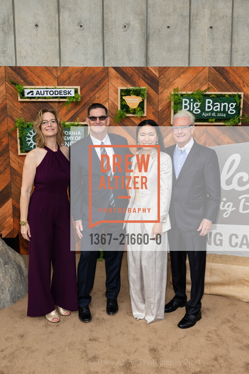 Amber Mace, Scott Sampson, Ella Qing Hou, Sandy Miller, California Academy of Science's BIG BANG GALA 2024, California Academy of Sciences. 55 Music Concourse Dr, SF, CA 94118 US, April 18th, 2024, Photo #1367-21660-0 Amber Mace, Scott Sampson, Ella Qing Hou, Sandy Miller, Photo #1367-21660-0