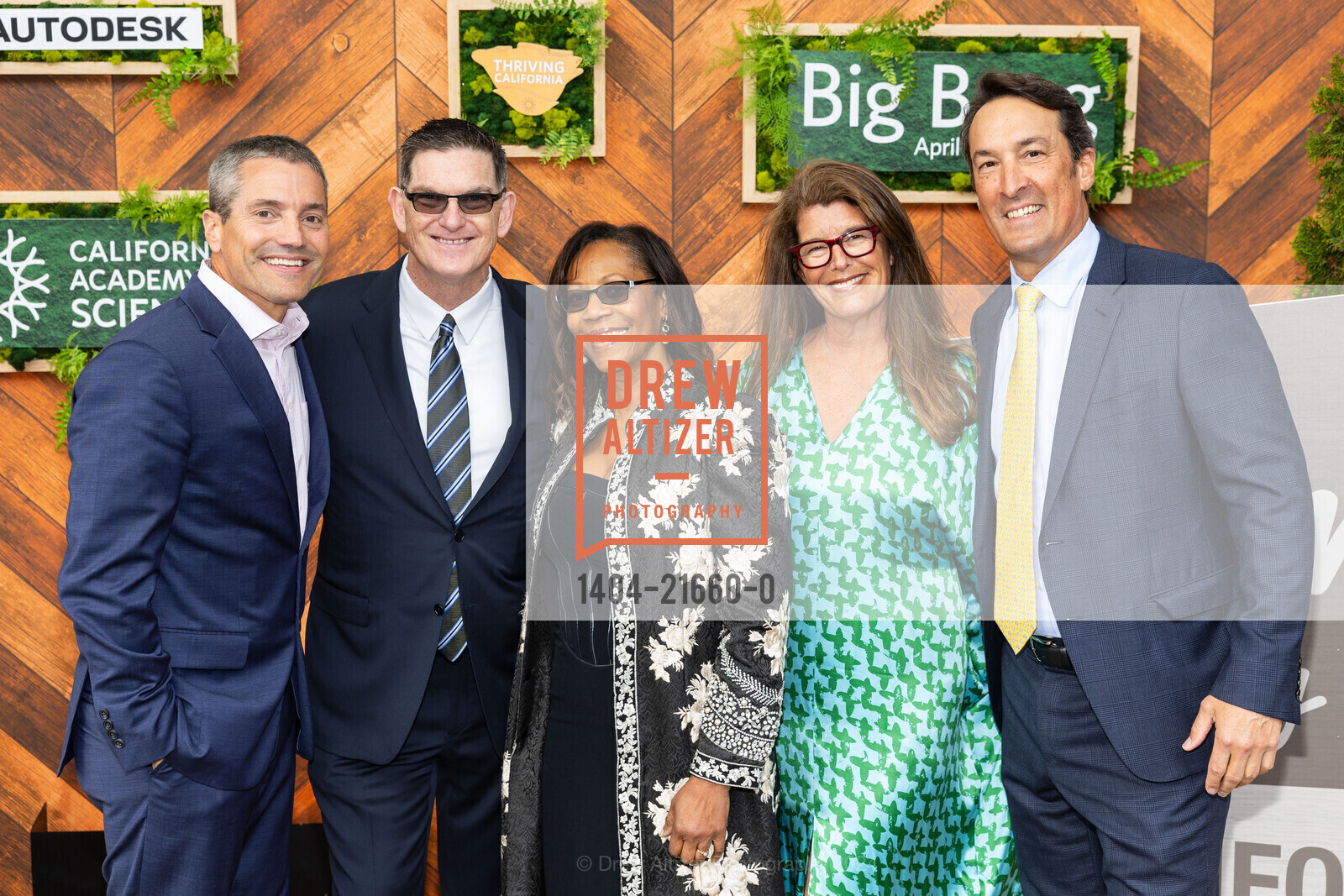 Wade Crowfoot, Scott Sampson, Toni Simmons, Noelle Montgomery, Dan Janney, California Academy of Science's BIG BANG GALA 2024, California Academy of Sciences. 55 Music Concourse Dr, SF, CA 94118 US, April 18th, 2024, Photo #1404-21660-0 Wade Crowfoot, Scott Sampson, Toni Simmons, Noelle Montgomery, Dan Janney, Photo #1404-21660-0