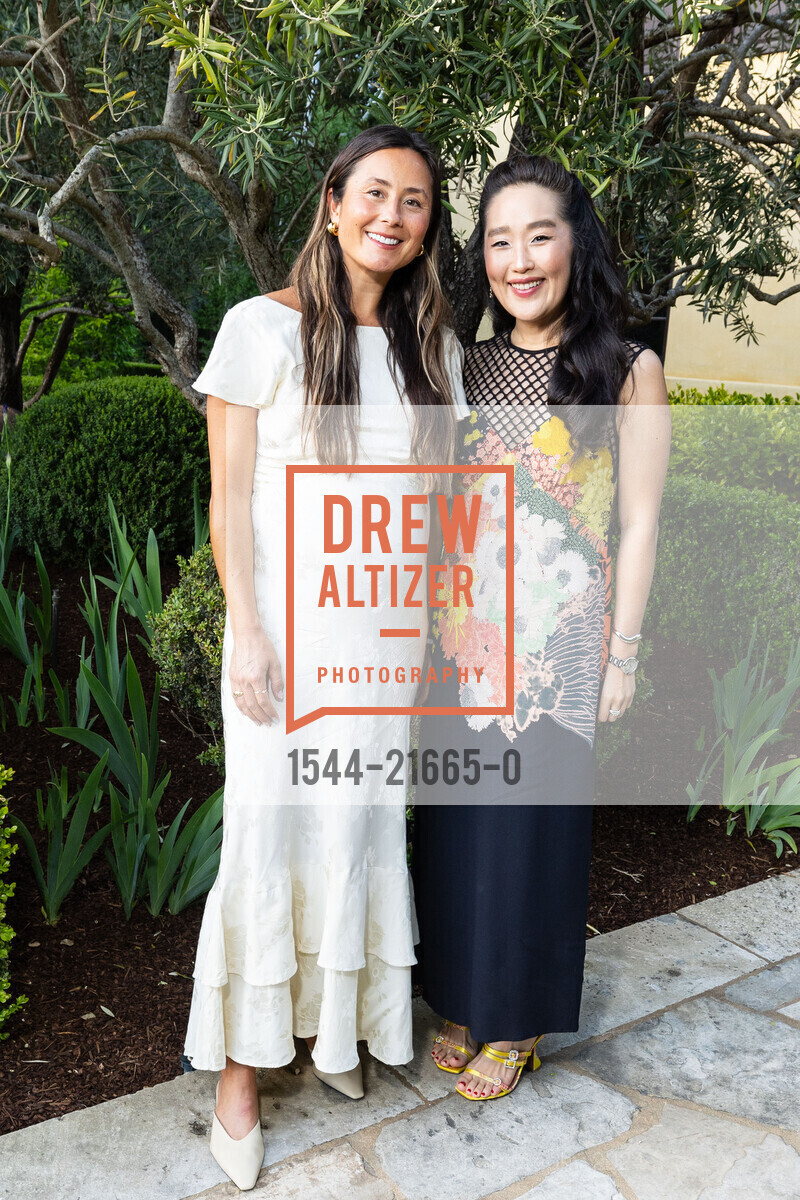 Lauren Whatley, Coco Song, Part The Cloud Gala 2024, Private Residence, April 19th, 2024, Photo #1544-21665-0 Lauren Whatley, Coco Song, Photo #1544-21665-0