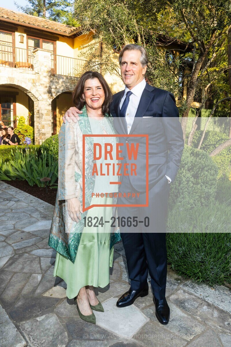 Lori Hunter, Deke Hunter, Part The Cloud Gala 2024, Private Residence, April 19th, 2024, Photo #1824-21665-0 Lori Hunter, Deke Hunter, Photo #1824-21665-0