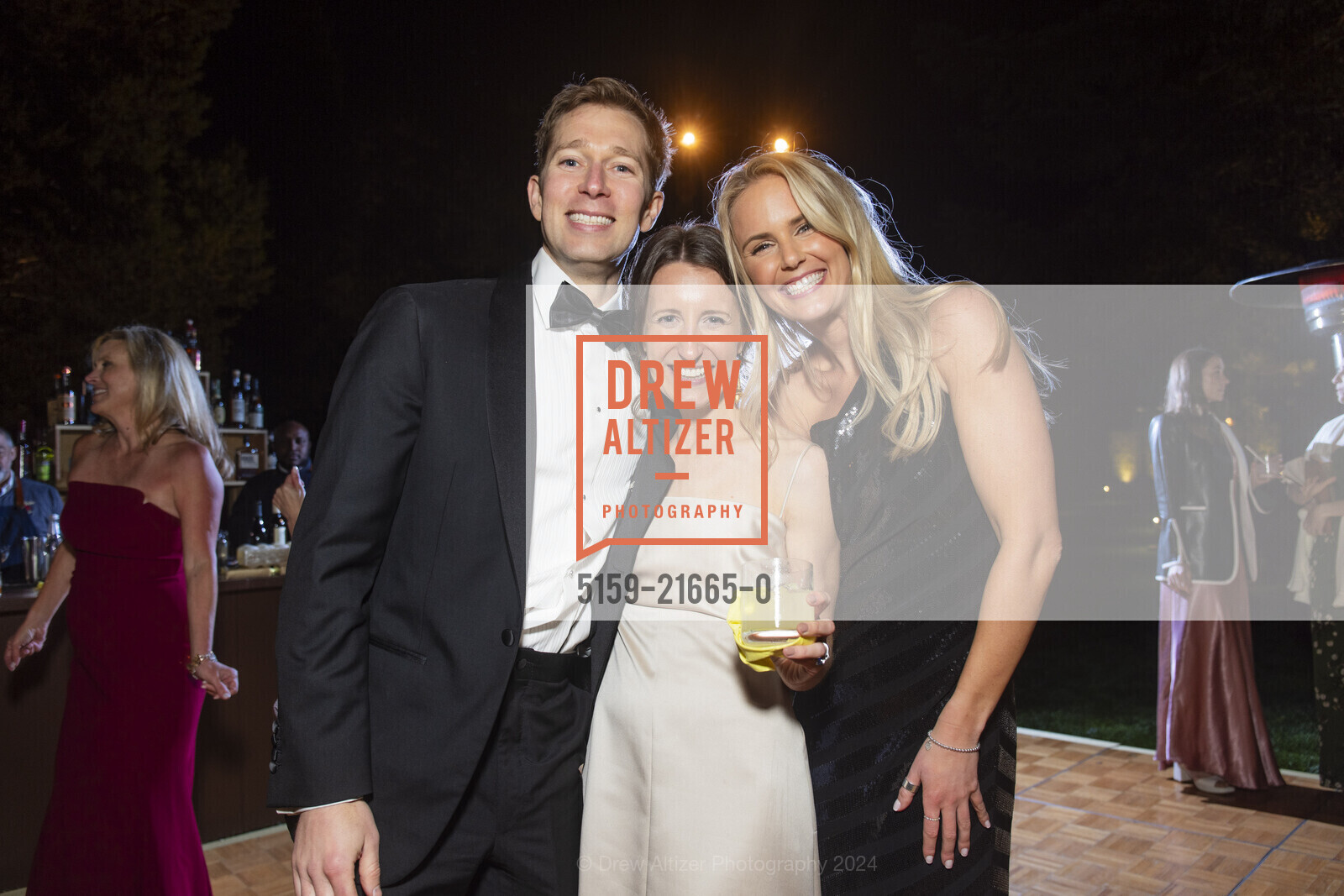 Tim Hoag, Tamara Drinkwater, Bailey Brown, Part The Cloud Gala 2024, Private Residence, April 19th, 2024, Photo #5159-21665-0 Tim Hoag, Tamara Drinkwater, Bailey Brown, Photo #5159-21665-0