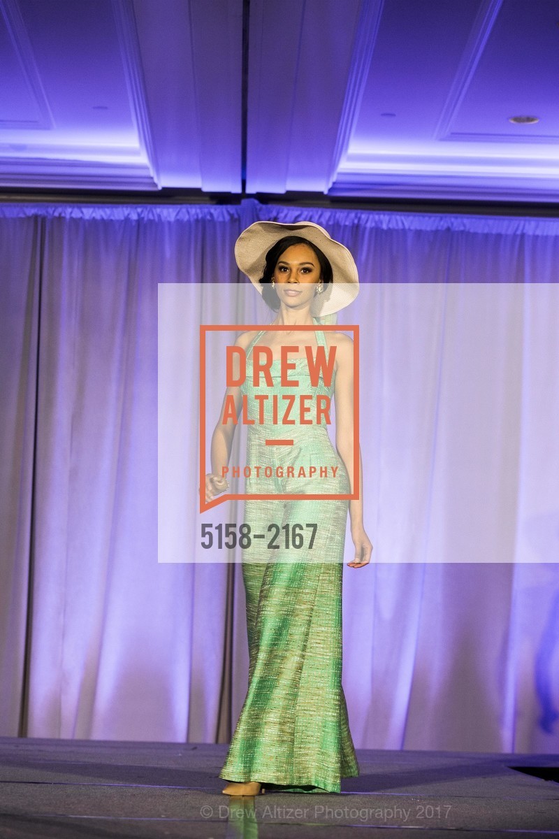 Runway, Wine Women and Shoes 2017, Ritz-Carlton. 600 Stockton St, San Francisco, CA 94108, May 7th, 2017, Photo #5158-2167 Runway, Photo #5158-2167