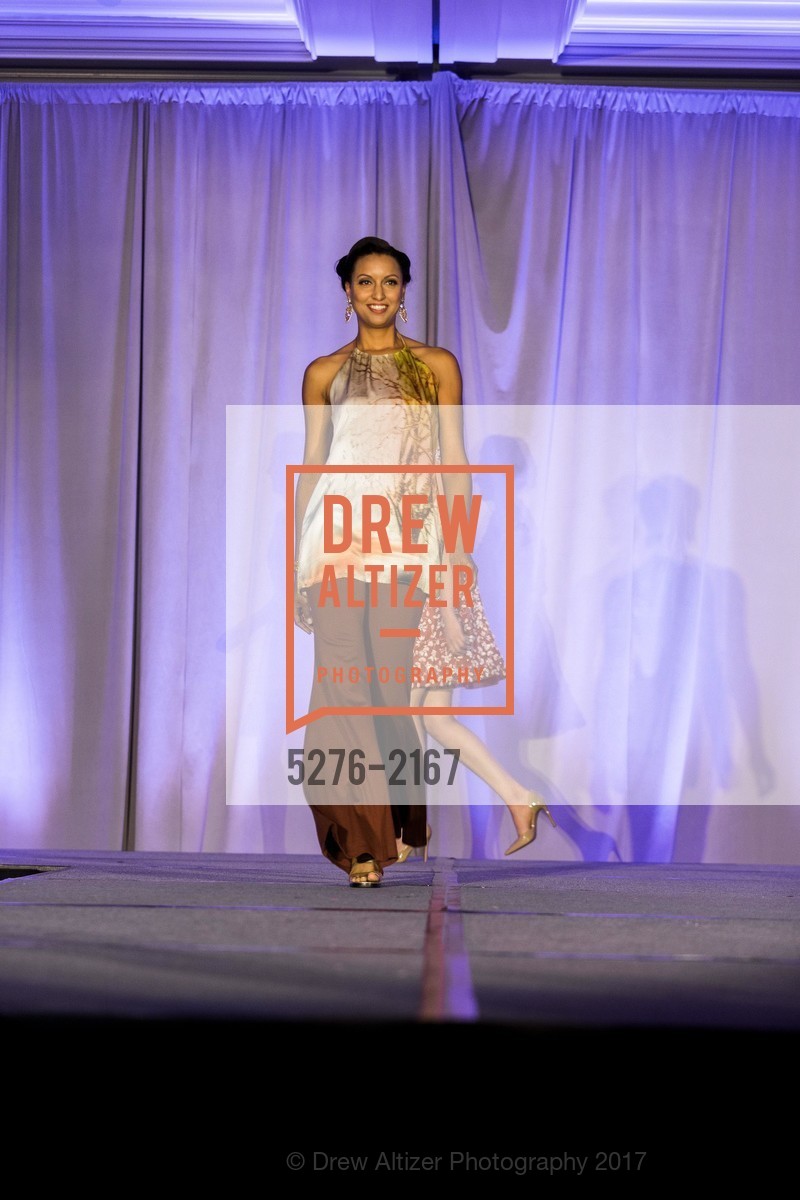 Runway, Wine Women and Shoes 2017, Ritz-Carlton. 600 Stockton St, San Francisco, CA 94108, May 7th, 2017, Photo #5276-2167 Runway, Photo #5276-2167