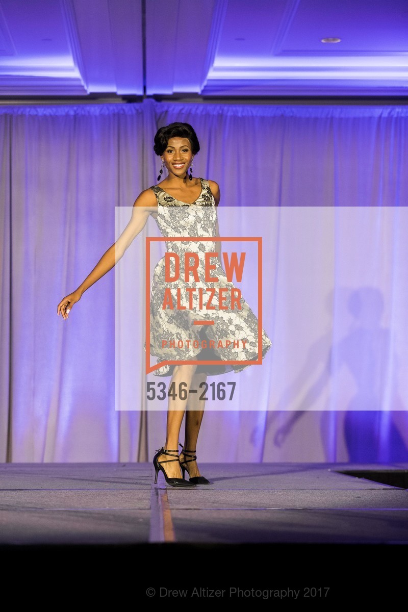 Runway, Wine Women and Shoes 2017, Ritz-Carlton. 600 Stockton St, San Francisco, CA 94108, May 7th, 2017, Photo #5346-2167 Runway, Photo #5346-2167
