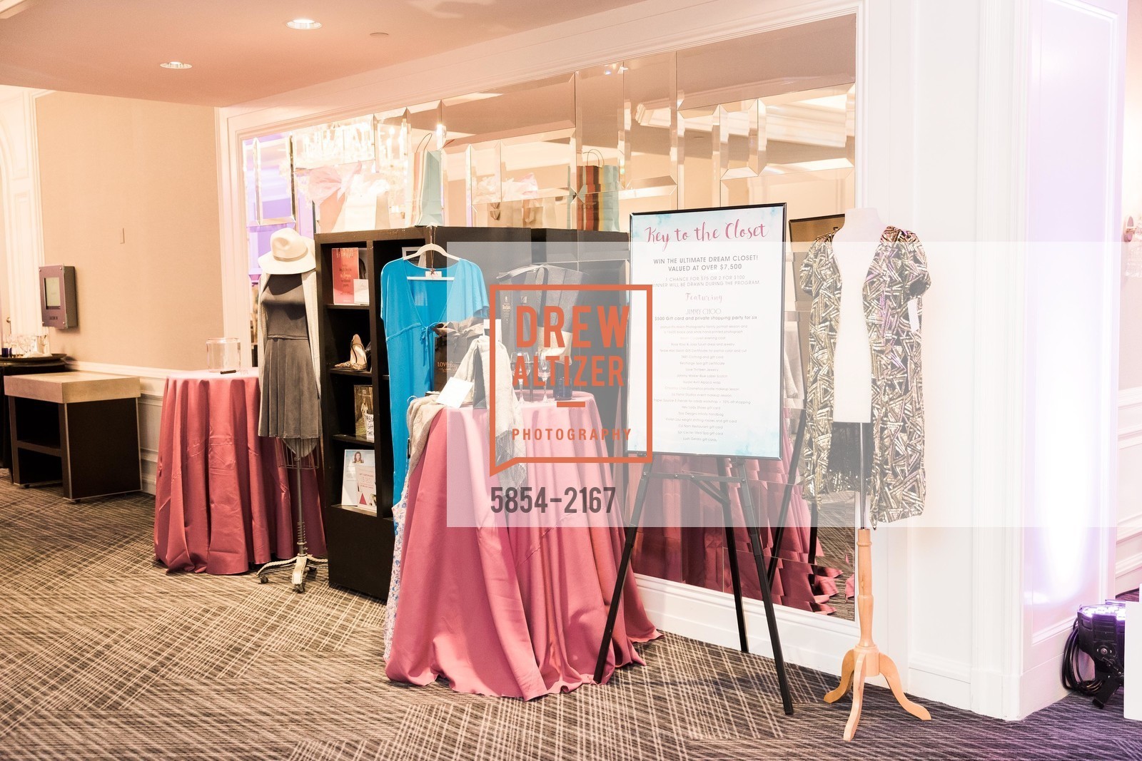 Atmosphere, Wine Women and Shoes 2017, Ritz-Carlton. 600 Stockton St, San Francisco, CA 94108, May 7th, 2017, Photo #5854-2167 Atmosphere, Photo #5854-2167