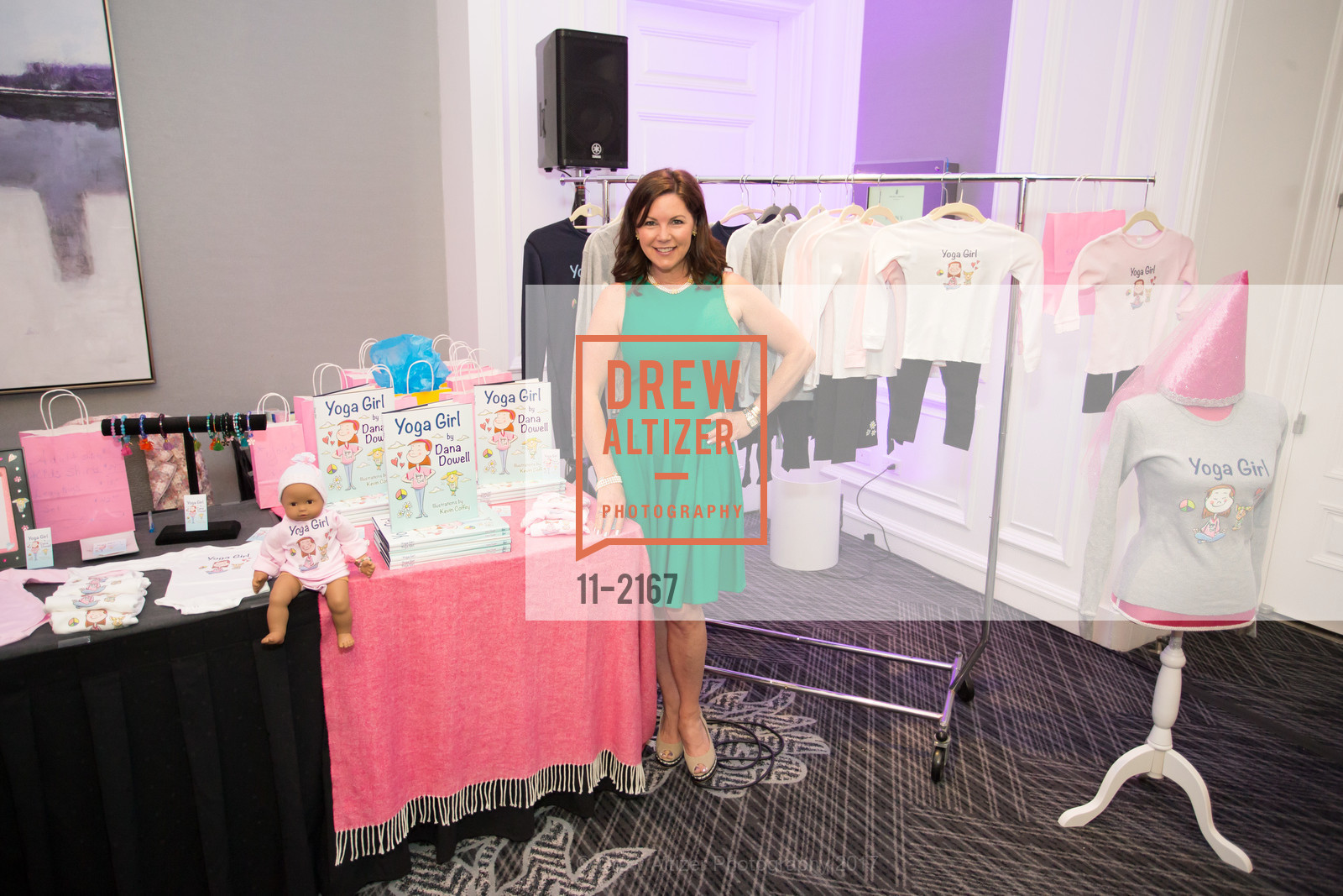 Dana Dowell, Wine Women and Shoes 2017, Ritz-Carlton. 600 Stockton St, San Francisco, CA 94108, May 7th, 2017, Photo #11-2167 Dana Dowell, Photo #11-2167