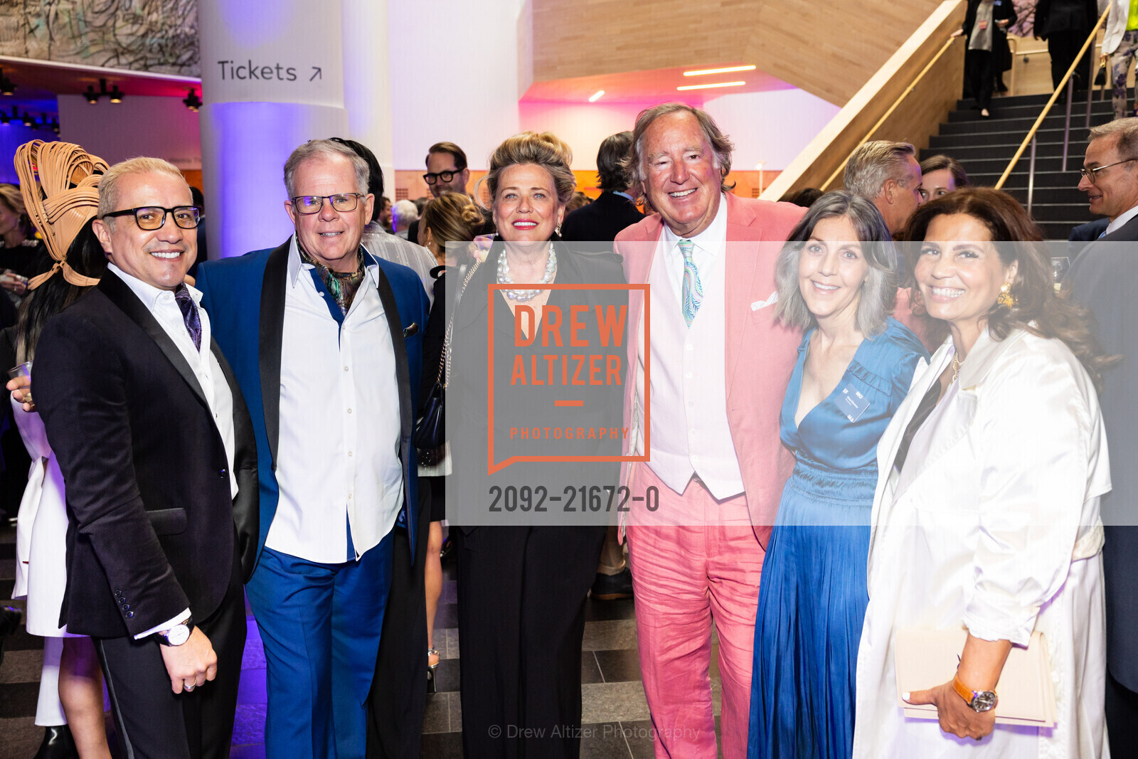 Jared Drake, Peter Drake, Rosemary McNeely, Kevin McNeely, Allison Bowman, Jill Callan, SFMOMA's Art Bash 2024, SFMOMA Wattis Theater. 151 3rd St, SF, CA 94103 US, Photo #2092-21672-0 Jared Drake, Peter Drake, Rosemary McNeely, Kevin McNeely, Allison Bowman, Jill Callan, Photo #2092-21672-0