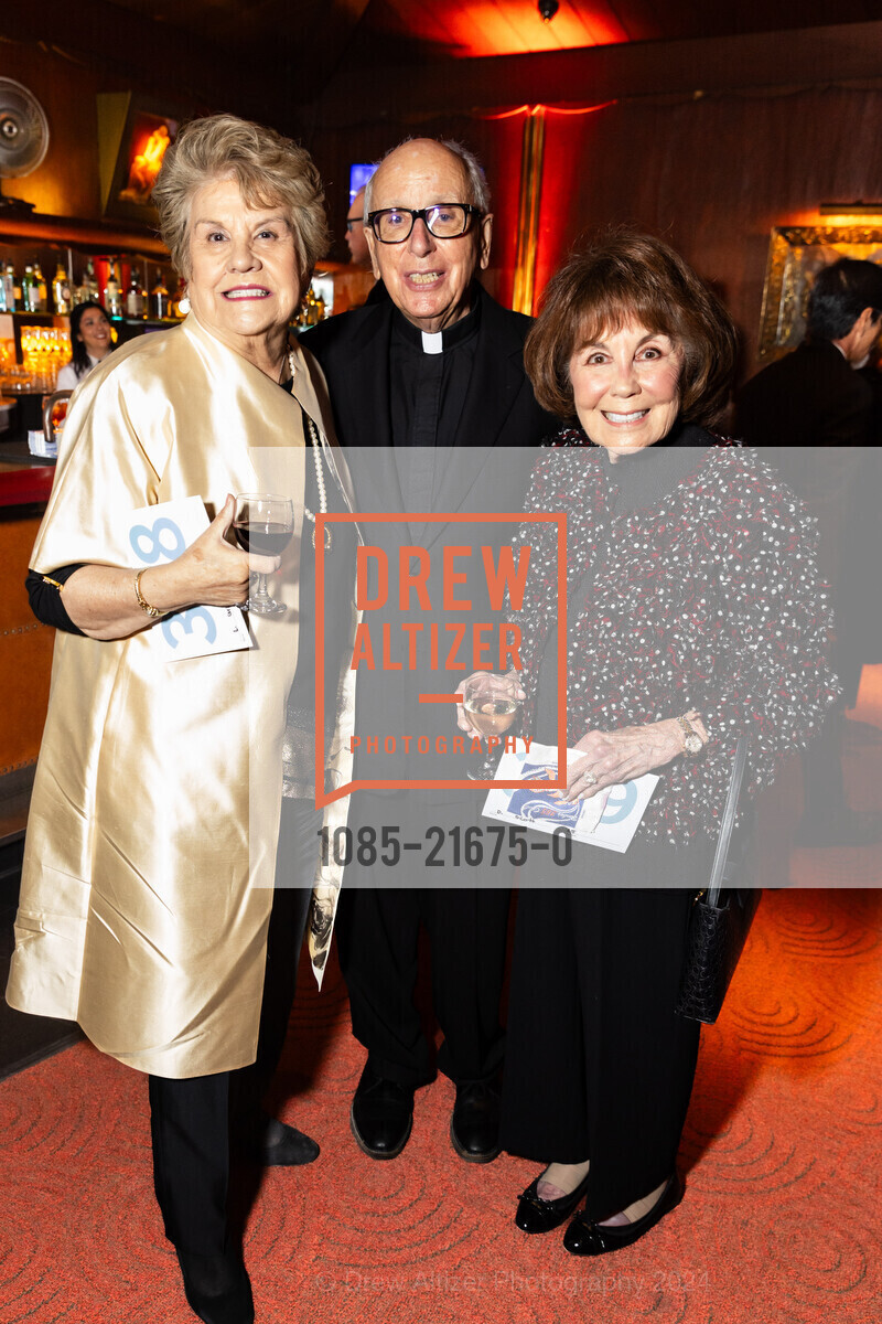 Linda Grimes, Fr. Charles Gagan, Diane Scott, Mission Dolores Academy’s Benefit Dinner Grazie Mille “A Thousand Thanks”, Bimbo's 365 Club. 1025 Columbus Ave, SF, CA 94133 US, April 25th, 2024, Photo #1085-21675-0 Linda Grimes, Fr. Charles Gagan, Diane Scott, Photo #1085-21675-0
